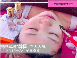 毛穴、小顔専門店 サロンドシェリーのエステ・リラクイメージ