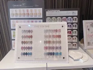 ネイル LuLu ネイルサロンのネイルデザイン