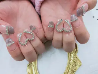 ネイル DI'A ネイルサロンのネイルデザイン