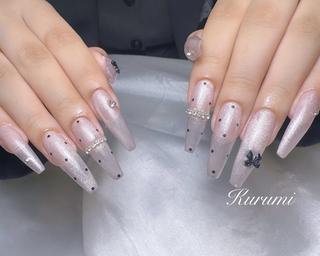 ネイル Kurumi🐩💭 nailのネイルデザイン