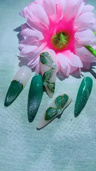 ネイル HandSnail 座間ネイルサロンのネイルデザイン