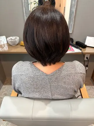 カラー 服部 智帆のヘアスタイル