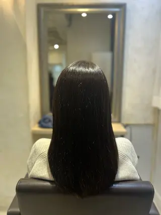 ミディアム Lutia 新宿 ゆりの ☺︎のヘアスタイル