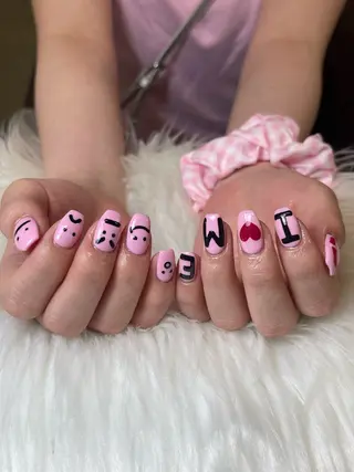 ネイル NiJi Nailsのネイルデザイン