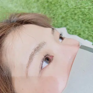 マツエク・マツパ melca. Amiのヘアスタイル