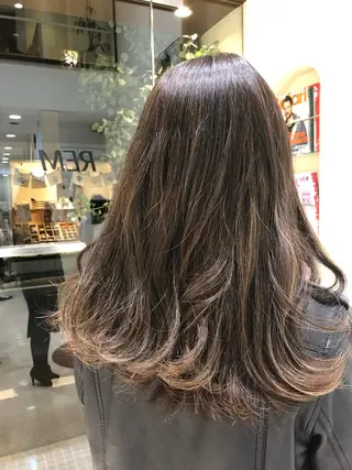 ロング カラー 京都河原町/艶髪/ 西田晴香のヘアスタイル