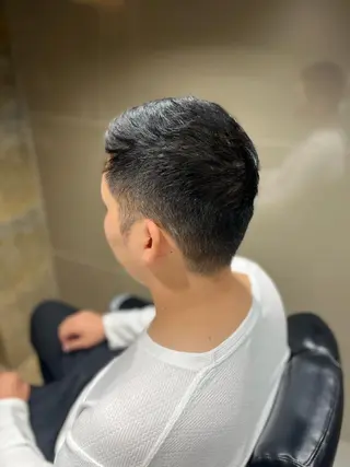 ショート 新宿💈カットモデル メンズカットのヘアスタイル