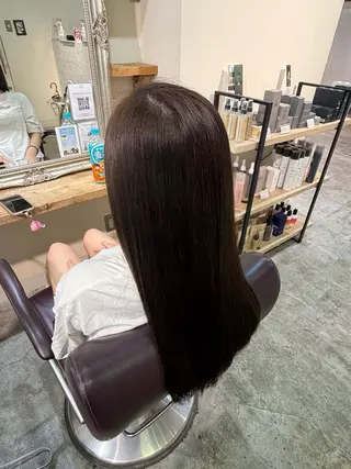ロング ユ ウカのヘアスタイル