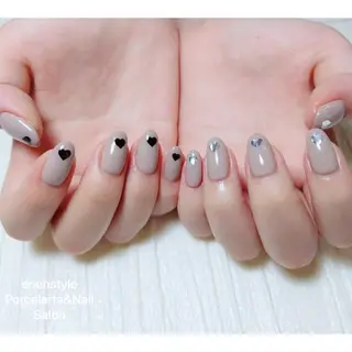 ミディアム ネイル 🐾enen style 🐾のネイルデザイン