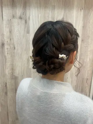 ヘアアレンジ ヘアメイクネイリスト hidemi中目黒のヘアスタイル