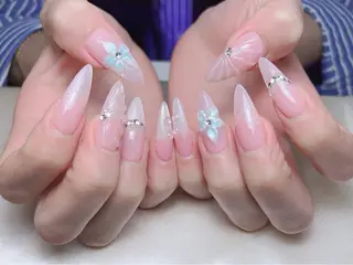 ネイル Sora  Nail 長さ出し専門店のネイルデザイン
