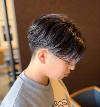 ショート 村澤 拓弥のヘアスタイル