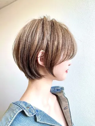 カラー 🎀スギウラ ✨️キヨミのヘアスタイル