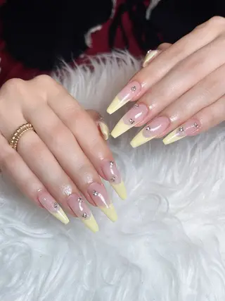 ネイル Eli Muse 新宿ネイルのネイルデザイン