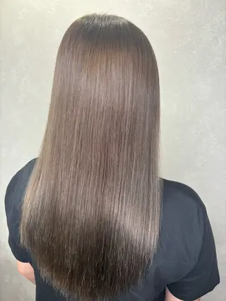 セミロング カラー 横路 めぐみのヘアスタイル