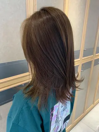 ミディアム カラー チバ タクミのヘアスタイル