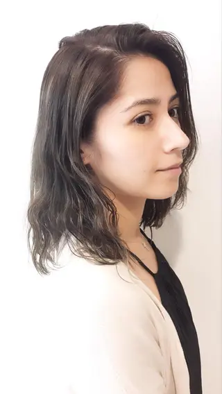 セミロング 伊勢崎/nap hair 栗原大輔のヘアスタイル