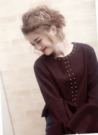 ヘアアレンジ 🇰🇷韓国風艶髪✨ 髪質改善 倉岡しおんのヘアスタイル