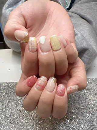 ネイル ガレンドウ 白澤 愛子のネイルデザイン