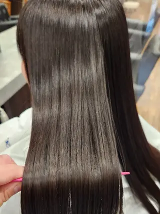 ロング 橘 莉穂のヘアスタイル