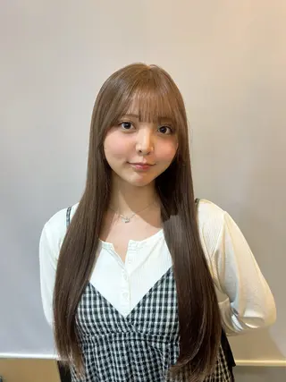 ロング カラー Miyuu 『藤沢』のヘアスタイル