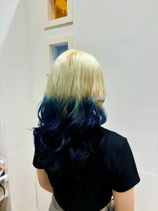 ロング カラー 田中 真白のヘアスタイル