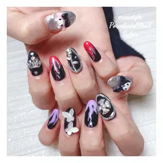 ミディアム ネイル 🐾enen style 🐾のネイルデザイン