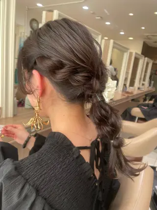 セミロング ヘアアレンジ 韓国ヘアメイク🎀/ 縮毛矯正✨山本媛香のヘアスタイル