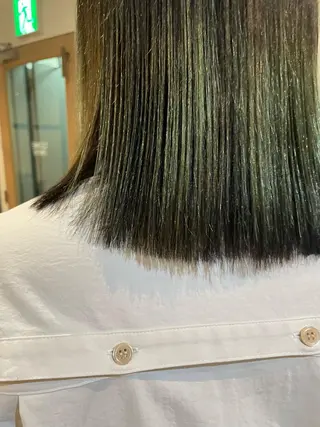 セミロング カラー ヘアアレンジ REONA🪽✨薬院 レイヤーカット🫧のヘアスタイル