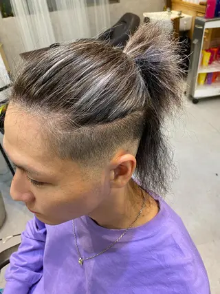 ミディアム カラー メンズ 似合う髪型見つけます AYAKAのヘアスタイル