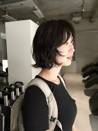 ショート パーマ FILMS 綾菜のヘアスタイル
