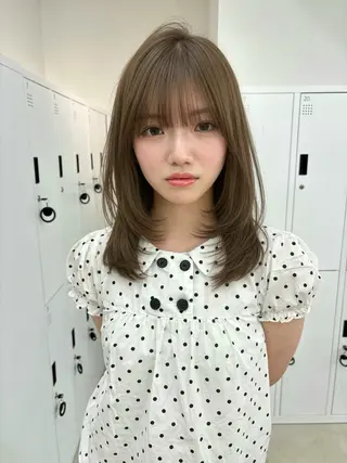 ミディアム カラー 韓国風レイヤーカット 松葉翔のヘアスタイル