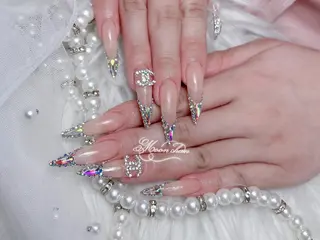 ネイル yukina 長さ出しネイル専門店のネイルデザイン