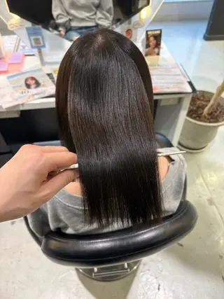 ショート 井上 慈温のヘアスタイル