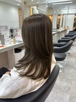 ロング カラー Viot 銀座 樋口 桃佳のヘアスタイル
