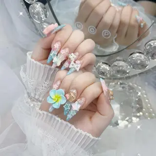 ネイル いちご ちゃんのネイルデザイン
