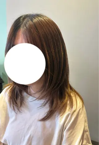 ミディアム カットモデル RURUのヘアスタイル