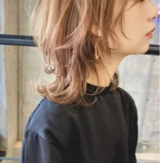 ミディアム ゆ ずのヘアスタイル