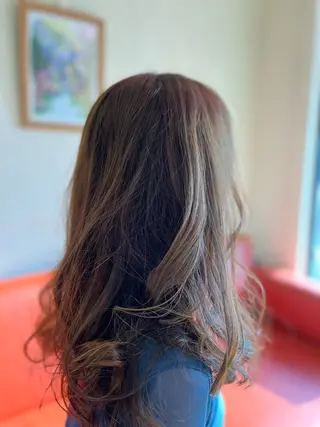 ロング カラー 織田 英之のヘアスタイル