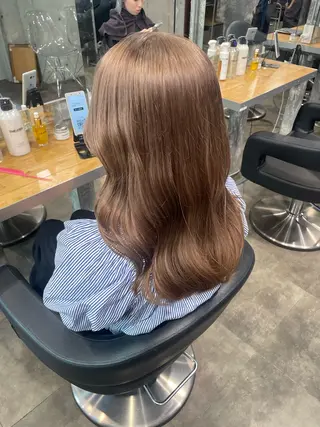 セミロング カラー ハイトーン 横浜💞ミオのヘアスタイル