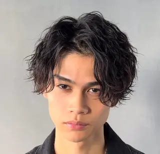ミディアム パーマ ヘアアレンジ メンズ fifth 石川 凪のヘアスタイル