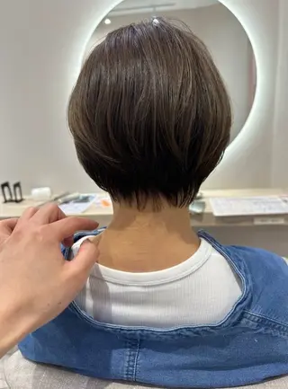 ショート やぶかみ りんのヘアスタイル