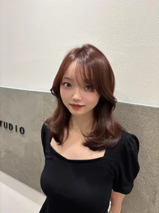 ミディアム FOCUSJAPAN 烏丸のヘアスタイル