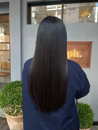 ロング 原口 桃歌のヘアスタイル