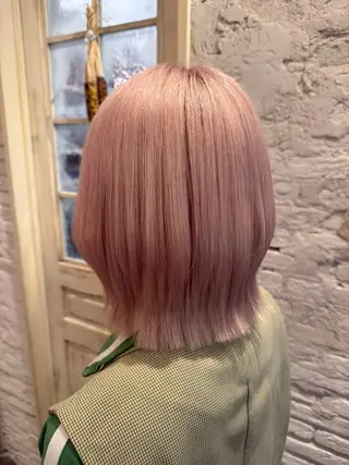 カラー 美濃咲穂 /ハイトーンカラーのヘアスタイル