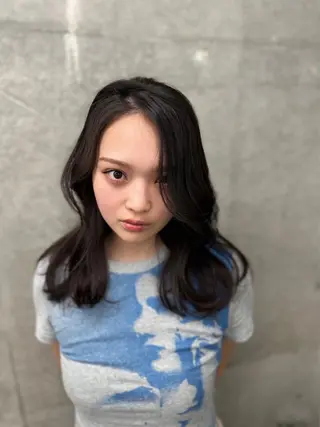 セミロング カラー 原宿アンリ 山下卓也のヘアスタイル