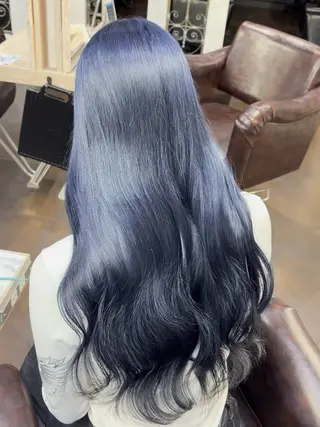 ロング 💙透明感カラー推し 🇰🇷ココロ🦋のヘアスタイル