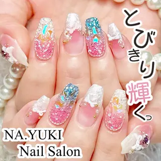 ネイル Hawchumi 💅のネイルデザイン