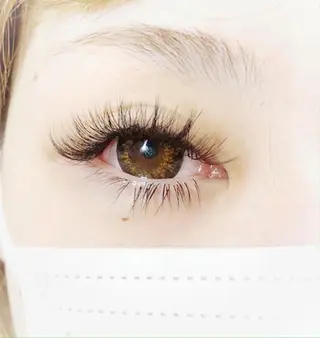 マツエク・マツパ アイラッシュサロン ナチュラリスの眉毛・アイブロウイメージ