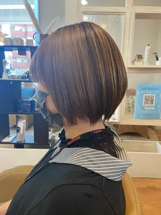 ショート 麻生 真子のヘアスタイル